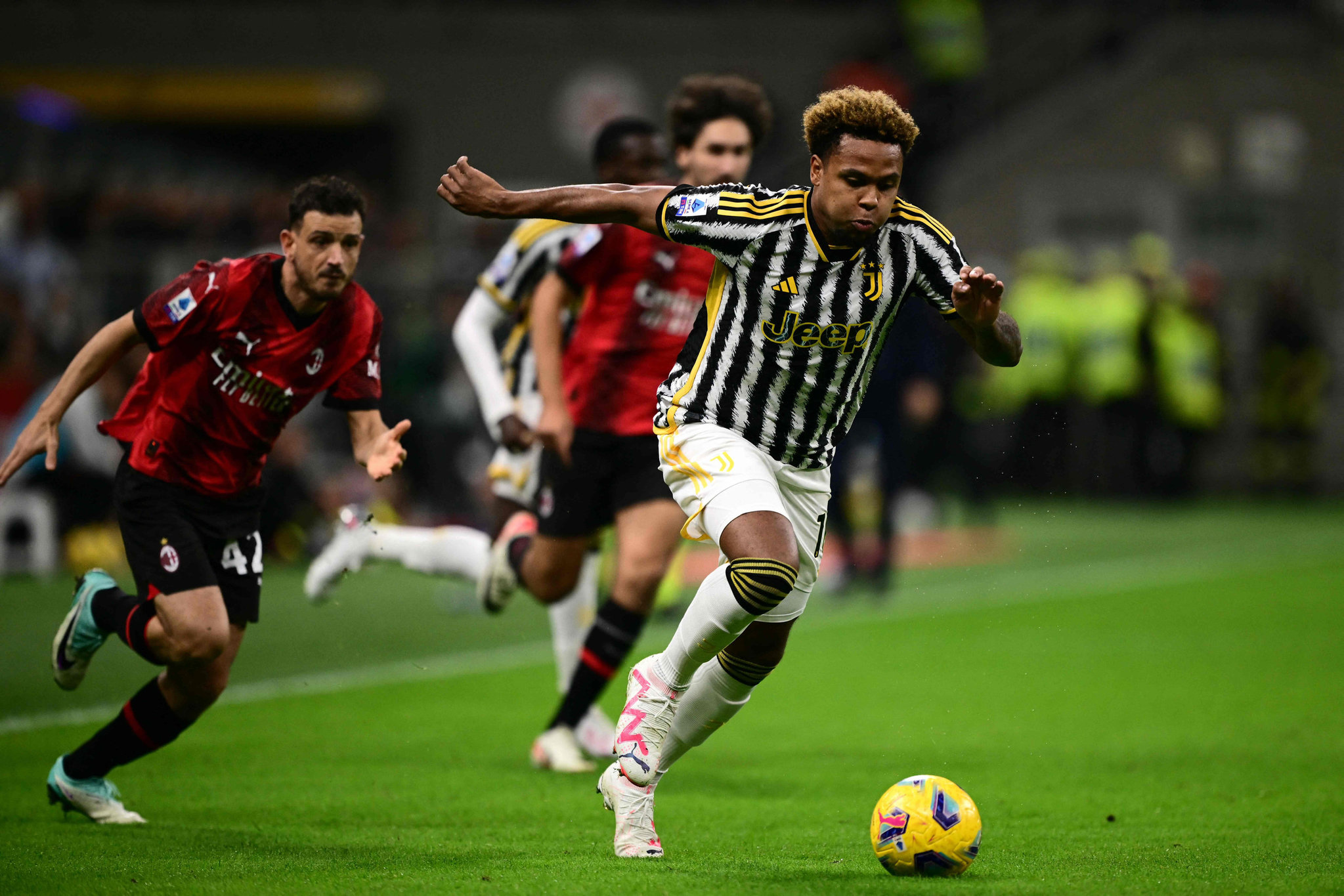 TRANSFER HABERİ | Juventus’tan Fenerbahçe’ye flaş Ferdi Kadıoğlu teklifi! Para + takas...