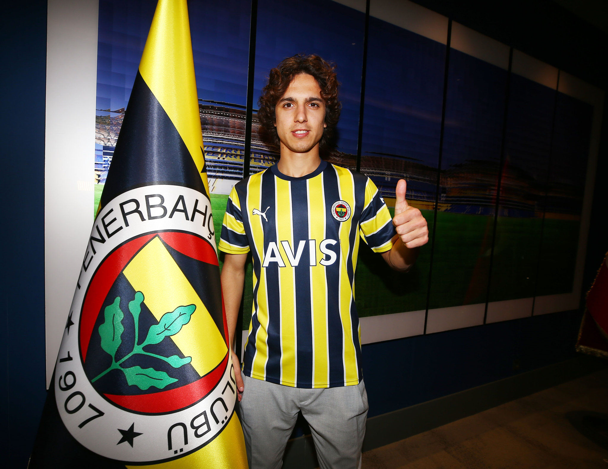 TRANSFER HABERİ: Fenerbahçe’de hayal kırıklığı yaratmıştı! 1. Lig’e kiralanıyor