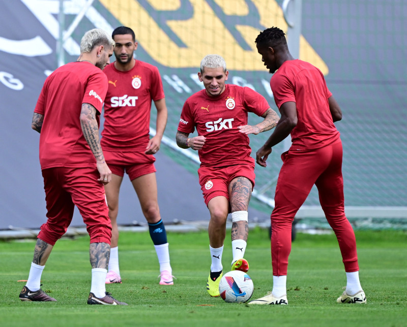 Galatasaray’da İbrahim Hatipoğlu’dan transfer sözleri! İsim isim açıkladı