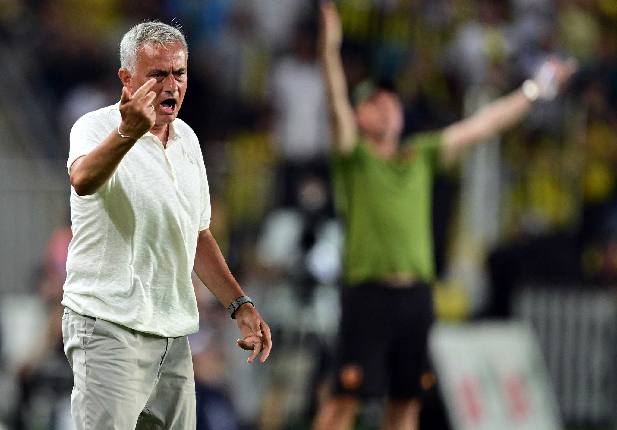 FENERBAHÇE HABERİ - Jose Mourinho’dan Lugano maçı öncesi flaş karar! Ayağının tozuyla...