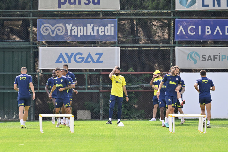 FENERBAHÇE TRANSFER HABERİ - Yeni orta saha İngiltere Premier Lig’den! Yapılacak teklif...