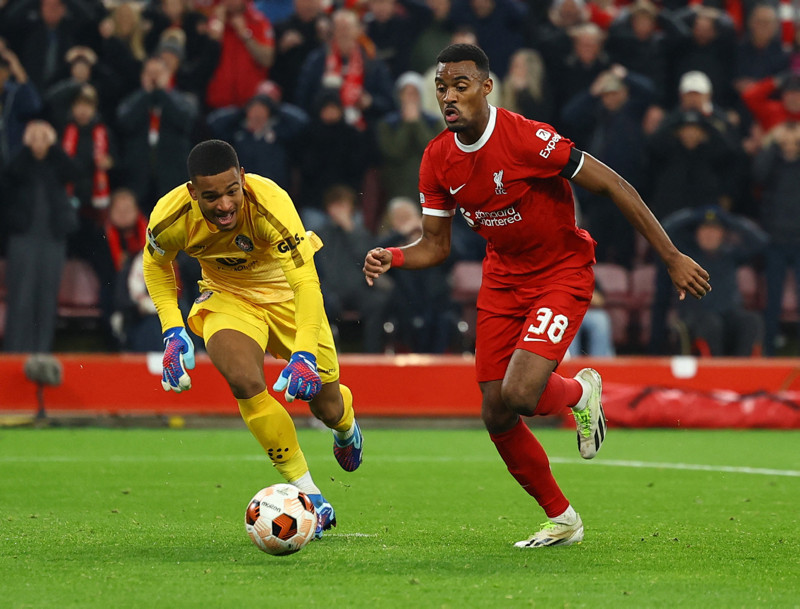 GALATASARAY TRANSFER HABERİ | Aslan’dan Liverpool’un yıldızına kanca!