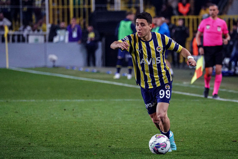 Fenerbahçe’de ayrılık kapıda! İşte Emre Mor’un talibi