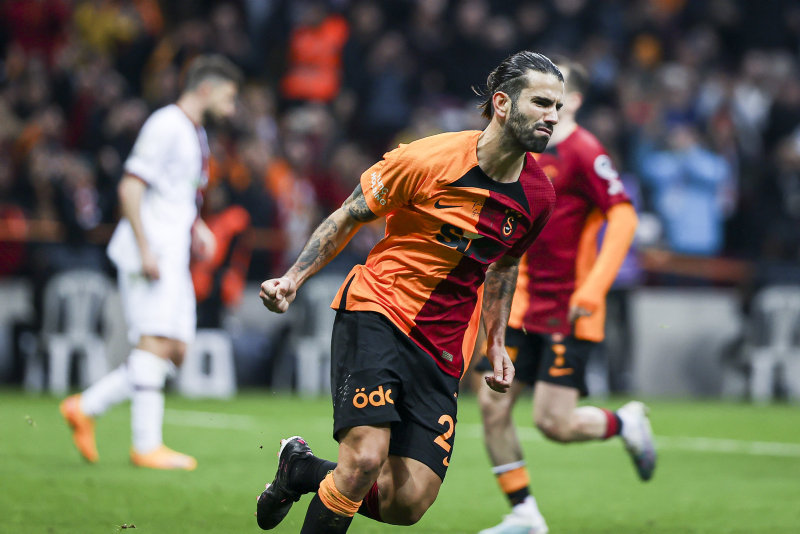 GALATASARAY TRANSFER HABERİ | Okan Buruk’un gözünden düşmüştü! O yıldıza talip çıktı