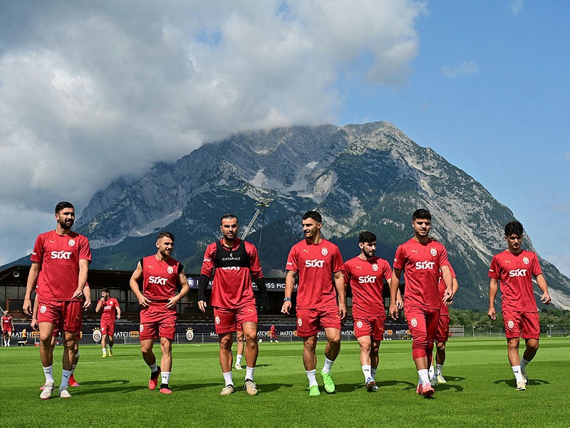 TRANSFER HABERİ - Galatasaray’a Portekizli orta saha! Görüşmeler başlıyor