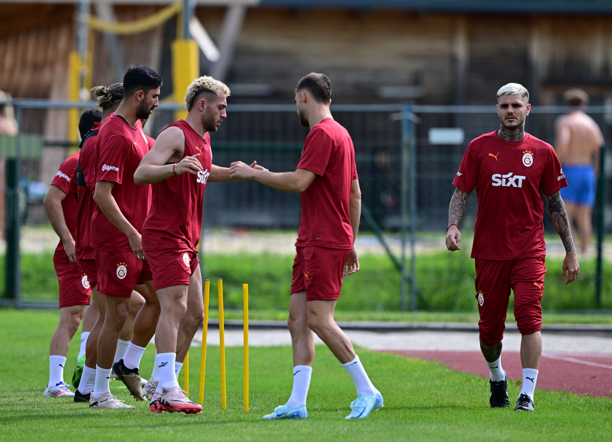 Galatasaray’da Mauro Icardi gözünü Hagi ve Baros’un rekoruna dikti!