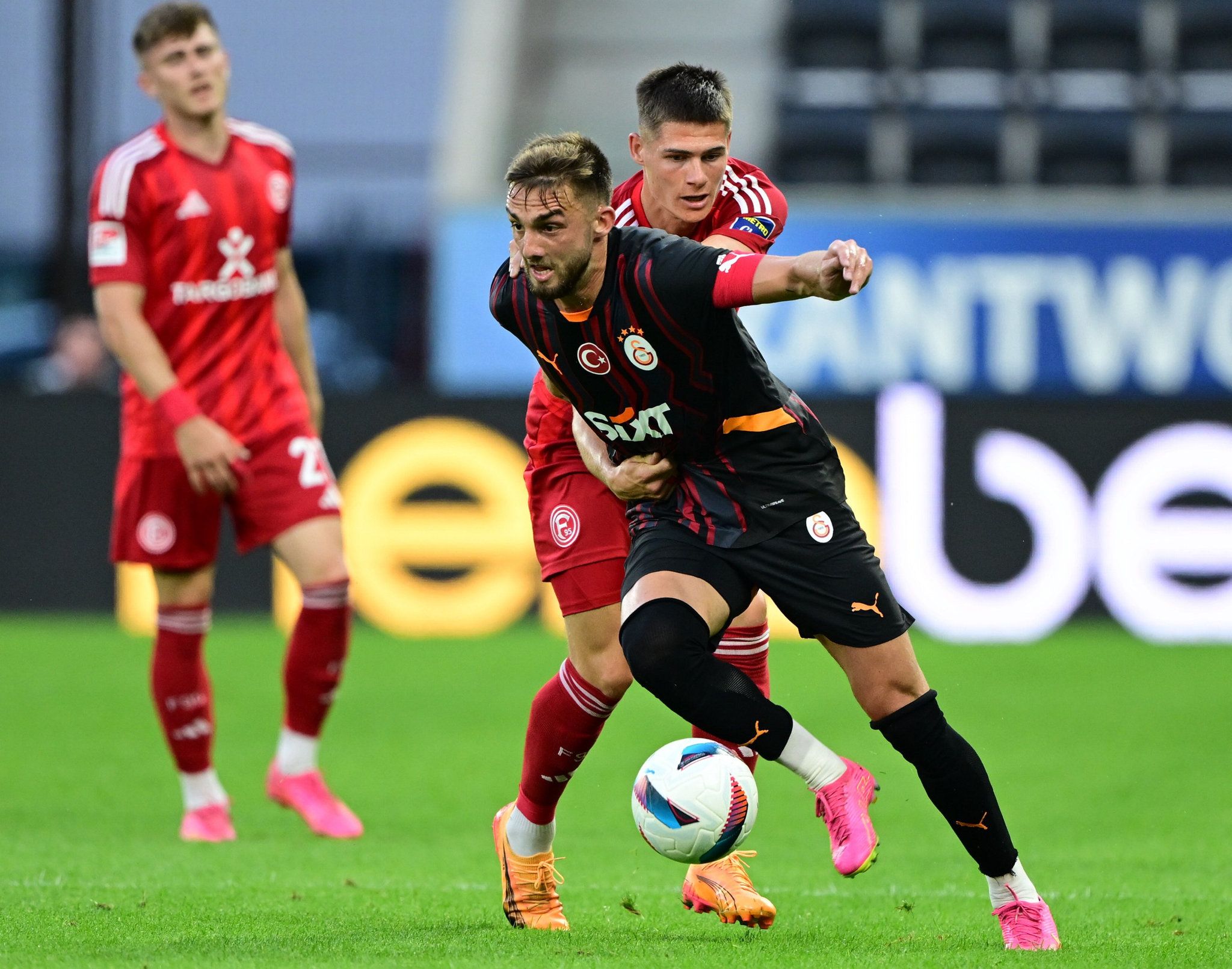 Galatasaray Süper Kupaya kitlendi! İşte Okan Buruk’un Beşiktaş maçı ilk 11’i