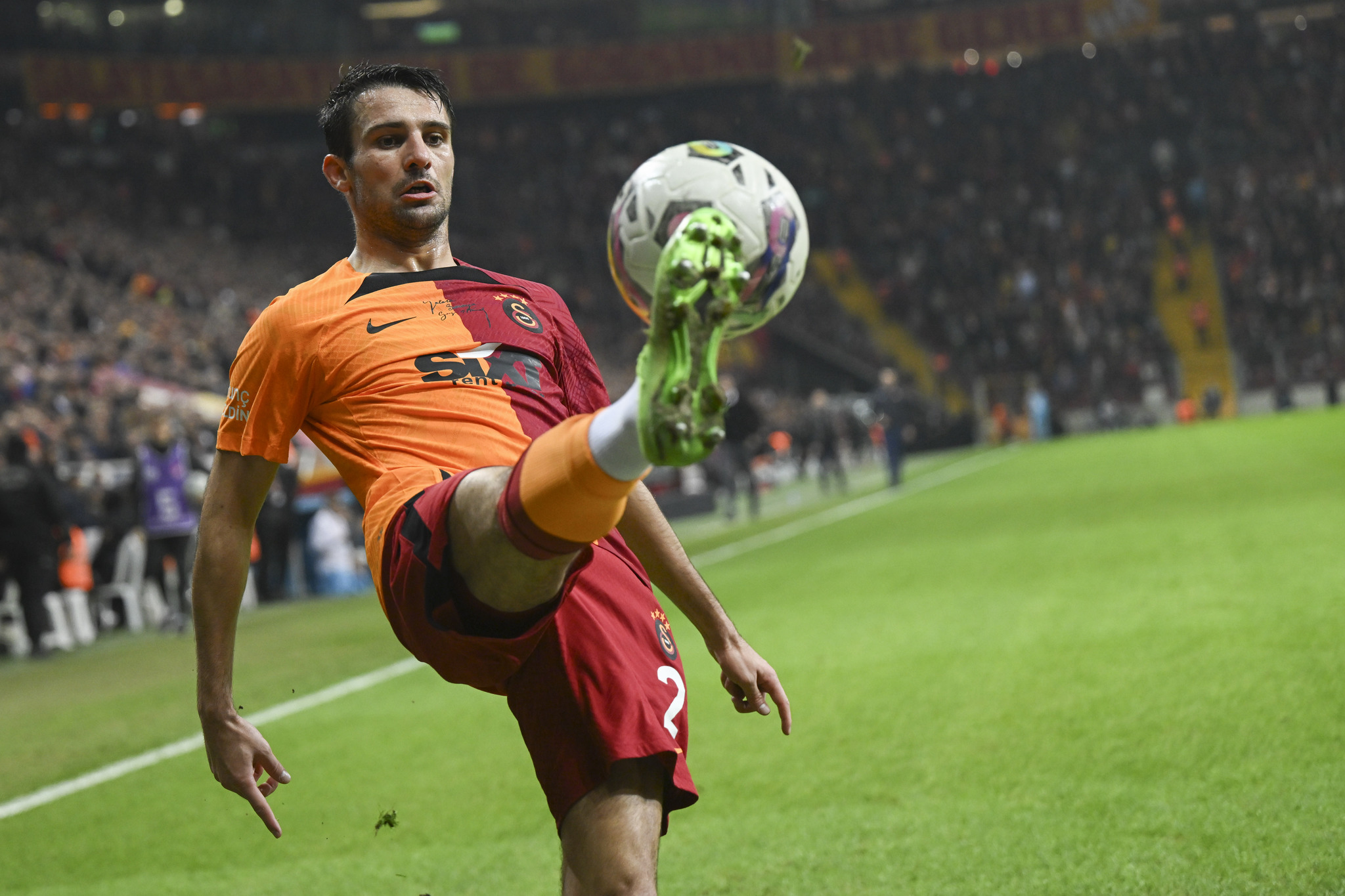 Galatasaray’da bir ayrılık daha! Yıldız isim Fransa yolcusu