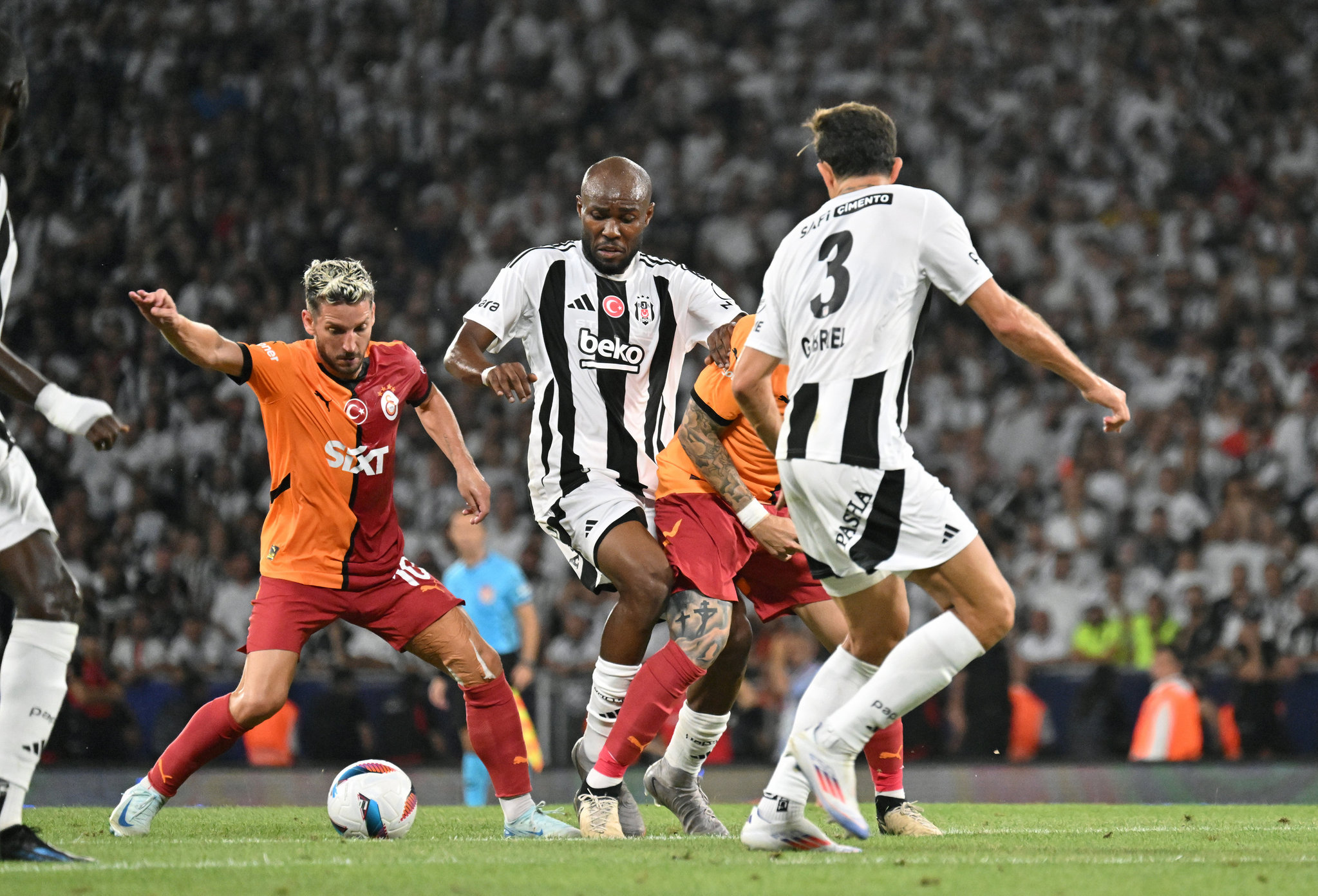 Galatasaray Beşiktaş maçı sonrası fatura ona kesildi! Okan Buruk’a yazar