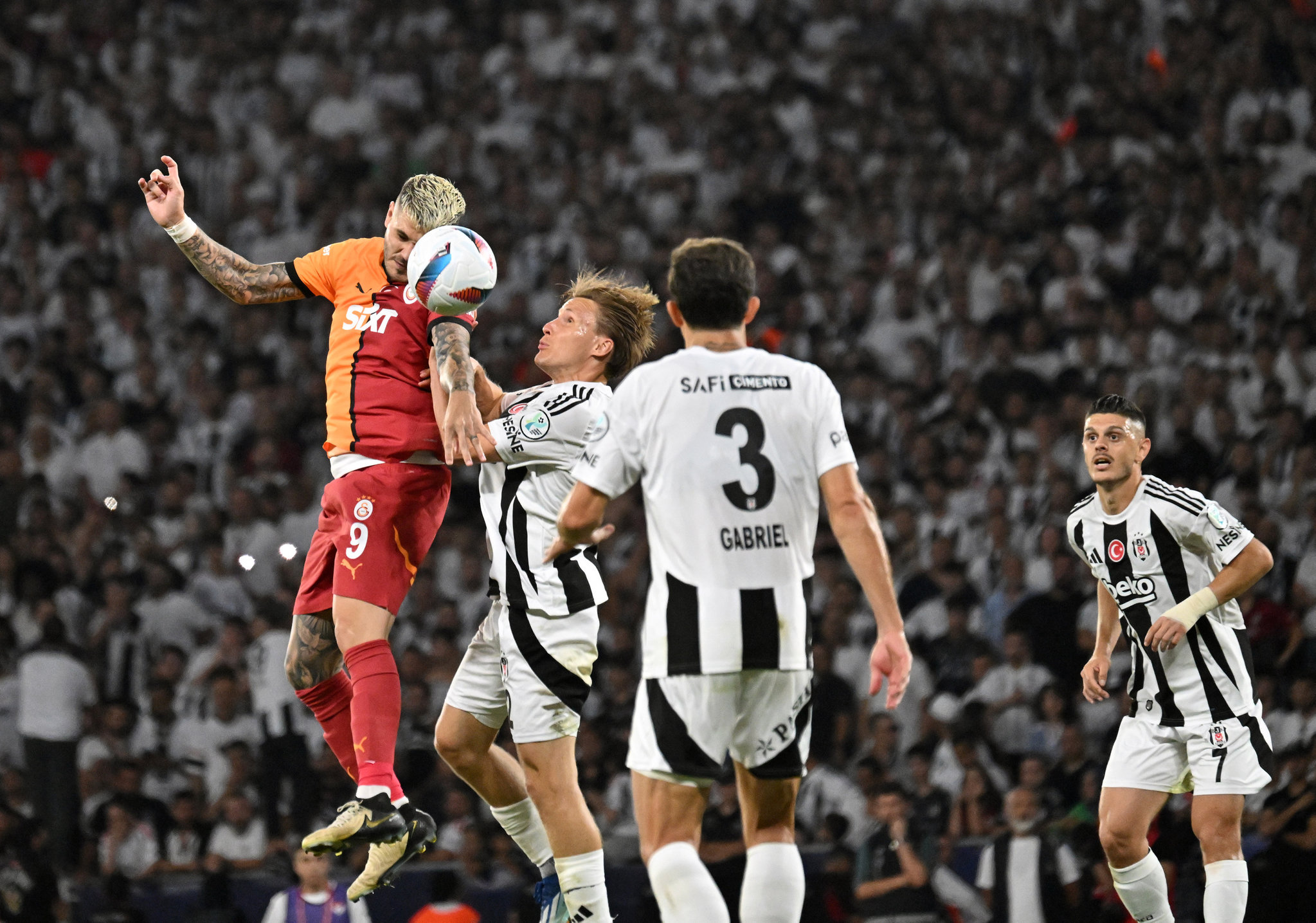 Galatasaray Beşiktaş maçı sonrası fatura ona kesildi! Okan Buruk’a yazar