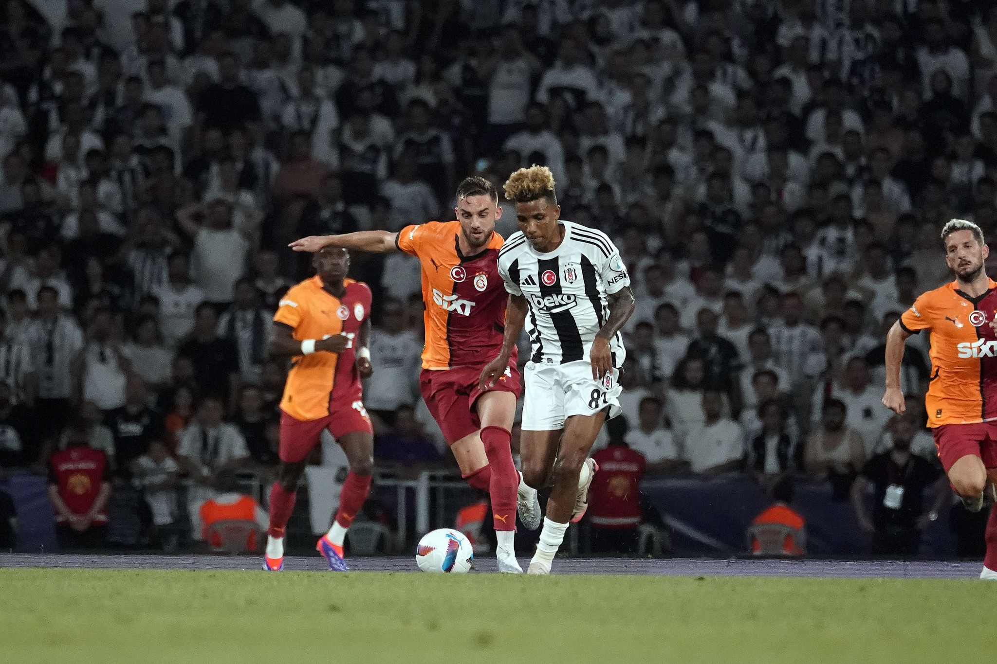 Galatasaray Beşiktaş maçı sonrası fatura ona kesildi! Okan Buruk’a yazar