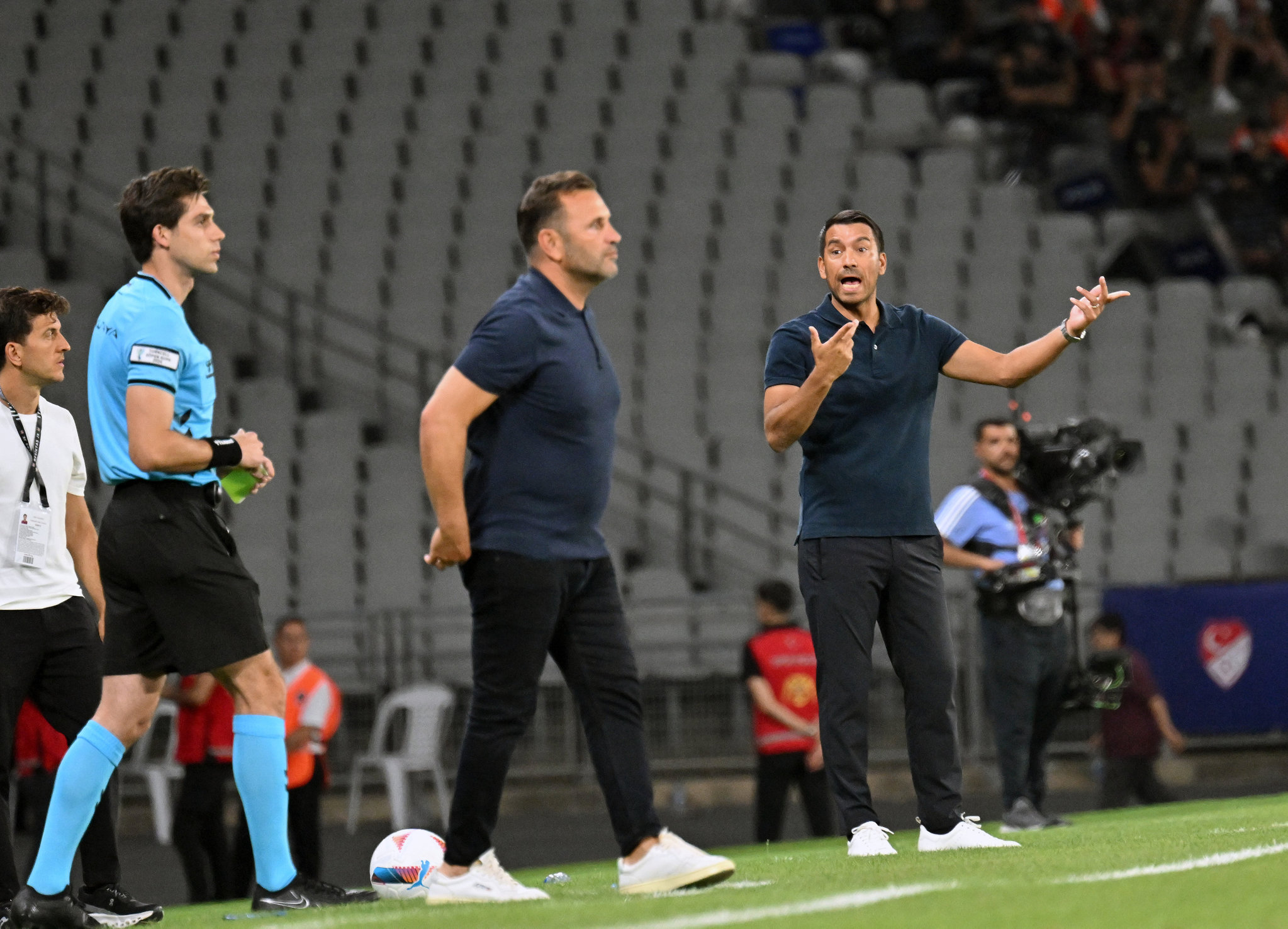 GALATASARAY HABERLERİ - Son şampiyon sahada! İşte Okan Buruk’un Hatayspor maçı muhtemel 11’i