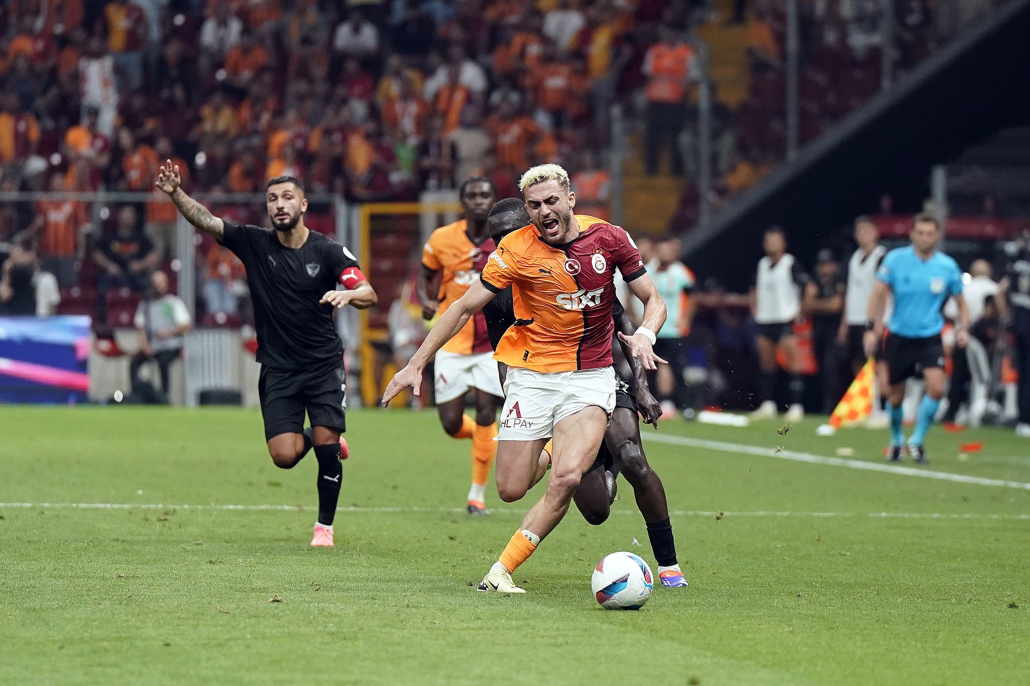 GALATASARAY HABERLERİ - Ömer Üründül’den Okan Buruk’a flaş eleştiri! İşi çorbaya çevirdi