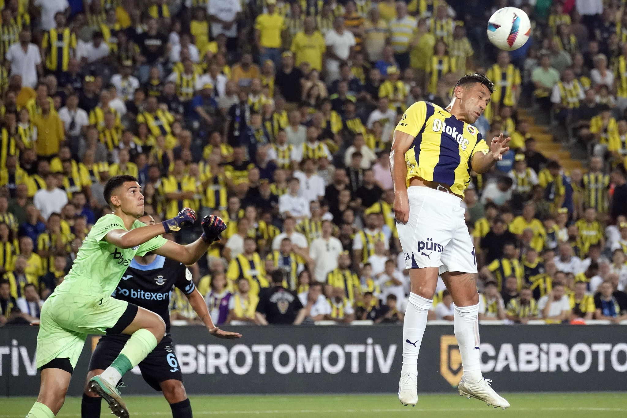 FENERBAHÇE HABERİ: Ahmet Çakar’dan Maximin sözleri! Katkısı korkunç olabilir