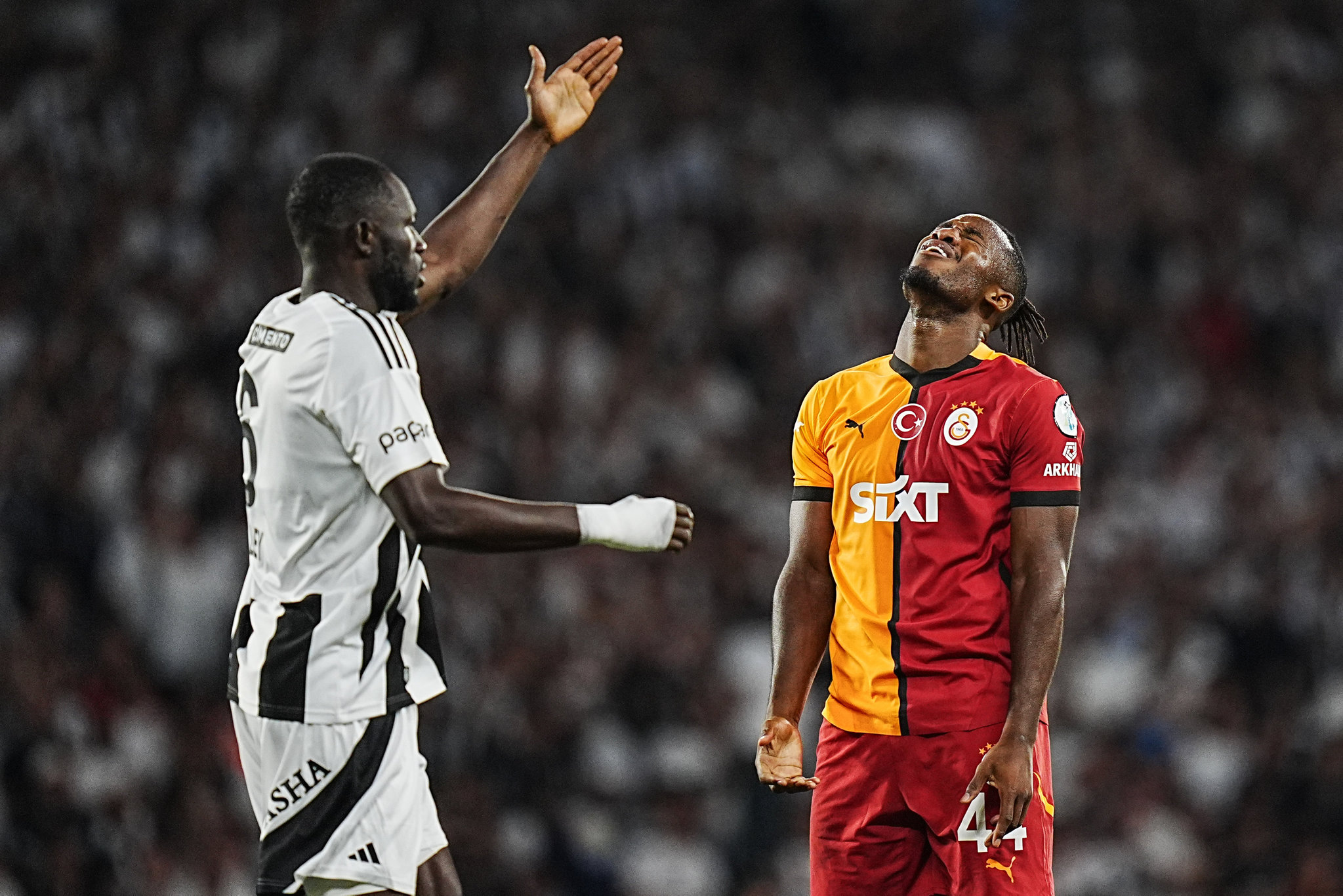 Galatasaray istiyordu Beşiktaş devreye girdi! Transfer çalımı geliyor