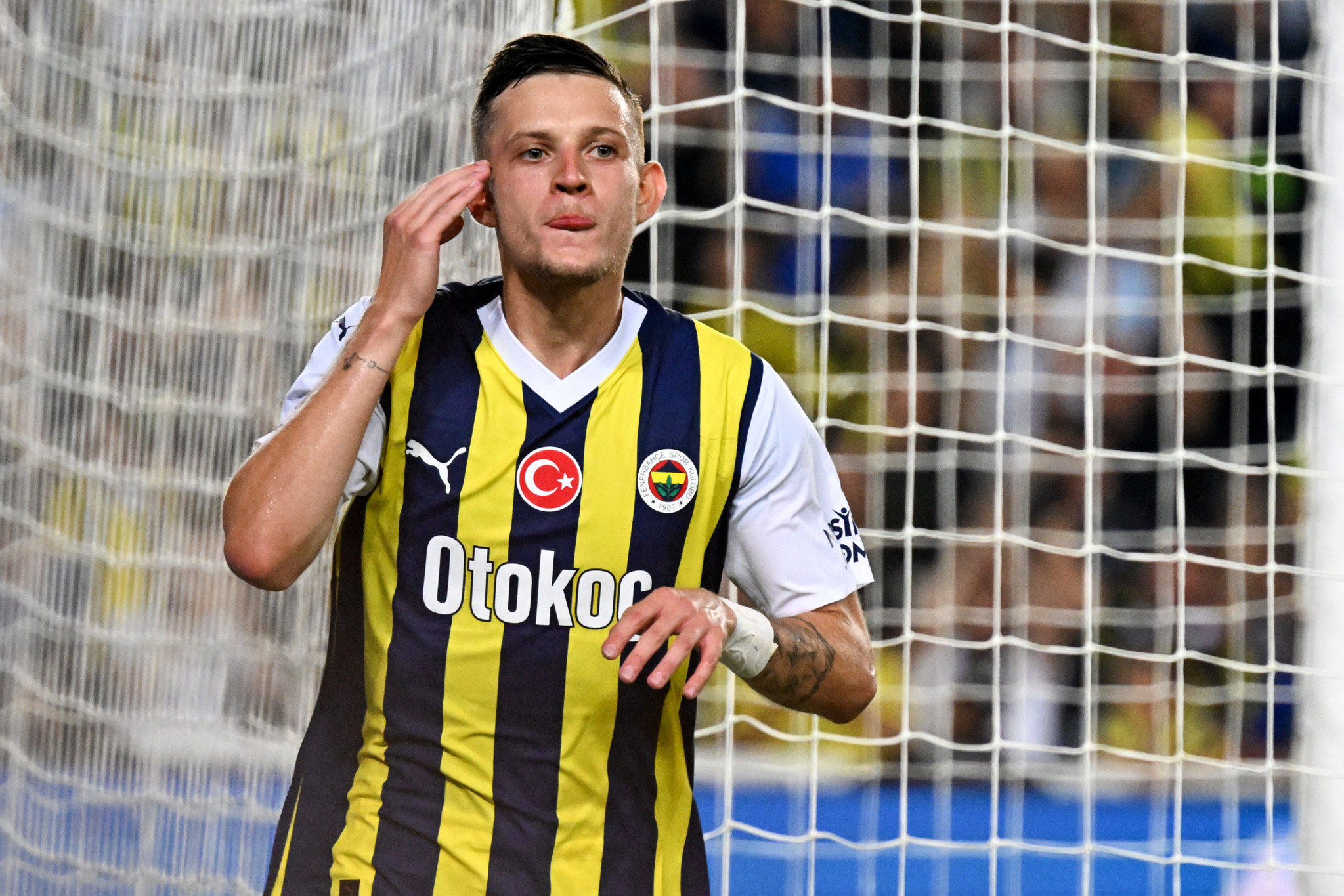 FENERBAHÇE TRANSFER HABERİ - Jose Mourinho’yu üzecek ayrılık! Kasayı doldurup gidiyor