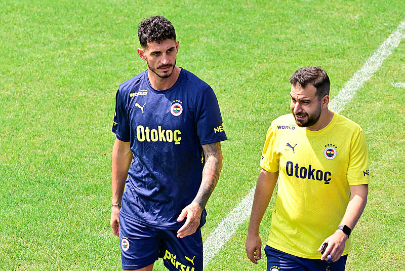 TRANSFER HABERİ | Devler Ligi’ne havlu atan Fenerbahçe’de yaprak dökümü! Tam 12 futbolcu...