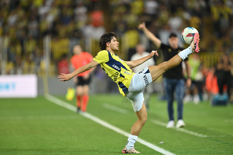 FENERBAHÇE HABERİ | Ferdi Kadıoğlu transferinde ters köşe!