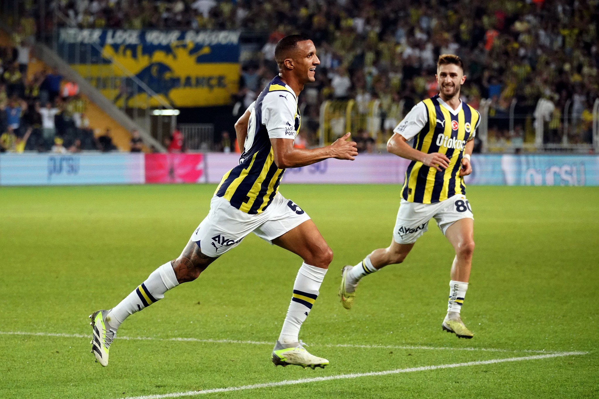 TRANSFER HABERLERİ: Fenerbahçe’den Becao kararı! Ayrılık için tek şart...