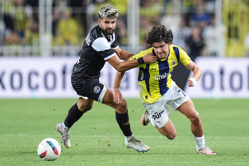 TRANSFER HABERLERİ: Fenerbahçe’de beklenmedik ayrılık! O isme sürpriz teklif