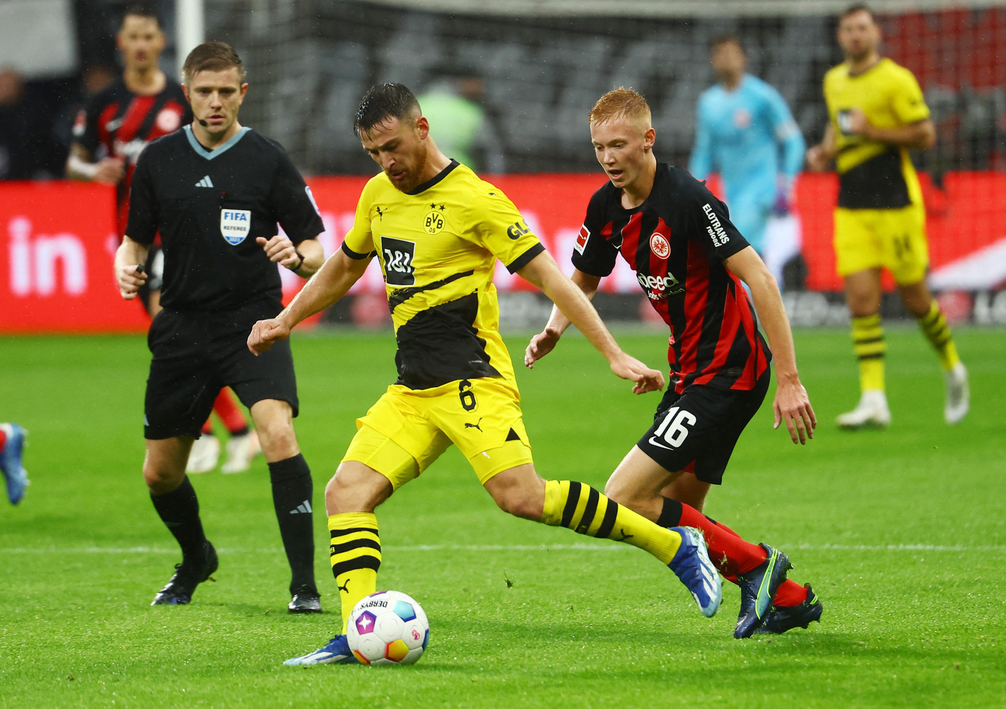 TRANSFER HABERLERİ: Alman basınından Galatasaray iddiası! ’Borussia Dortmund görüşmeye açık’