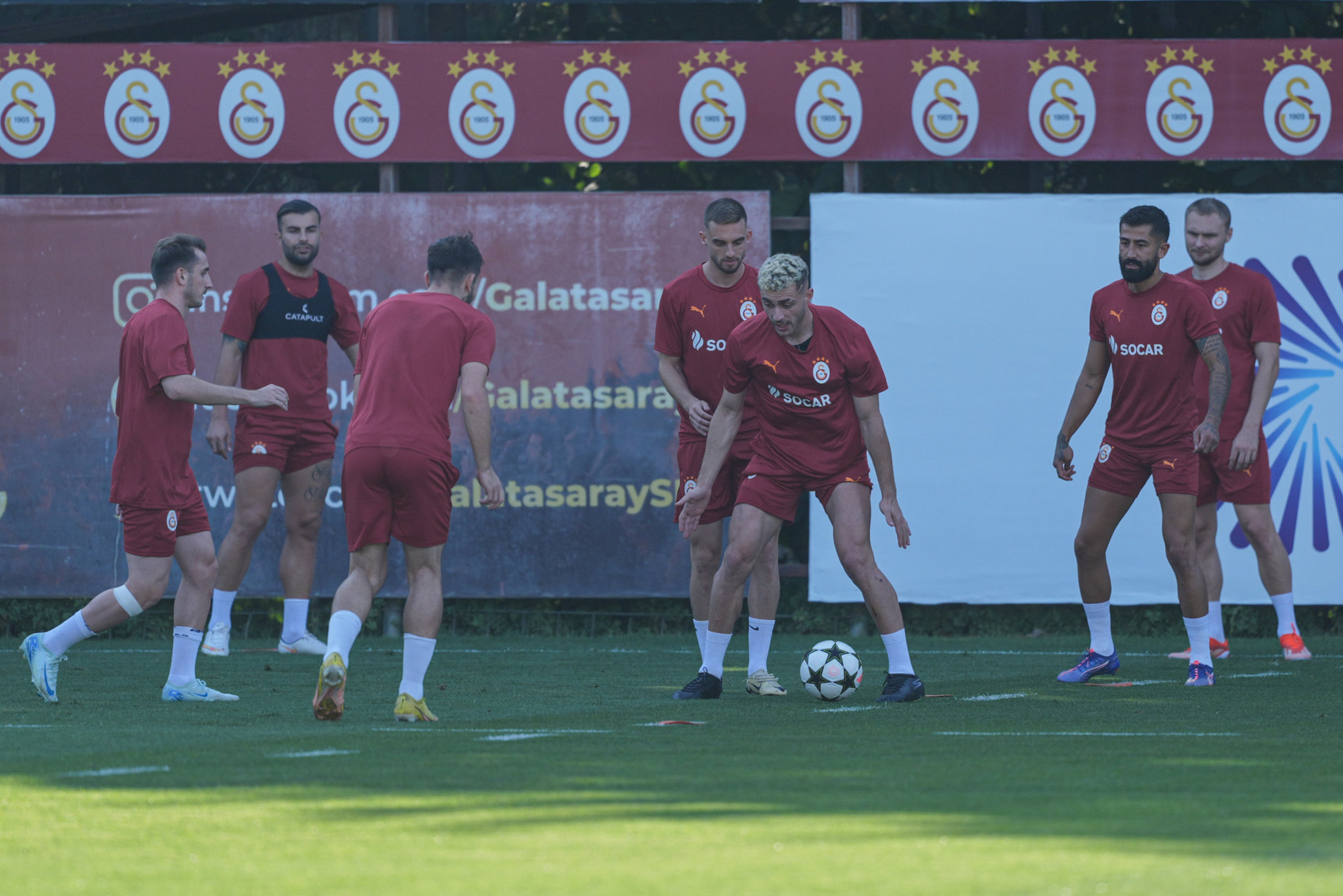 Galatasaray’dan çifte transfer hamlesi! Şampiyonlar Ligi bileti alınırsa...