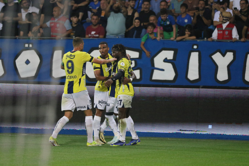 Spor yazarları Çaykur Rizespor - Fenerbahçe maçını yorumladı