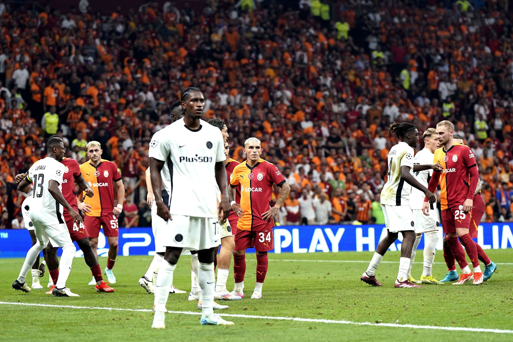 Galatasaray Young Boys maçı sonrası Okan Buruk’a sert eleştiri! Onun dönemi sona erdi