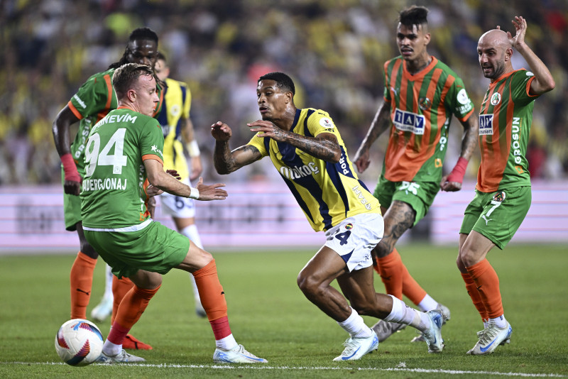 Spor yazarları Fenerbahçe - Corendon Alanyaspor maçını değerlendirdi!