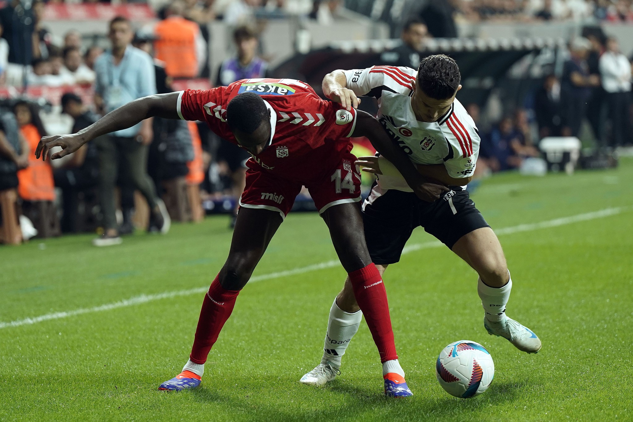 Spor yazarları Beşiktaş - Sivasspor maçını değerlendirdi!