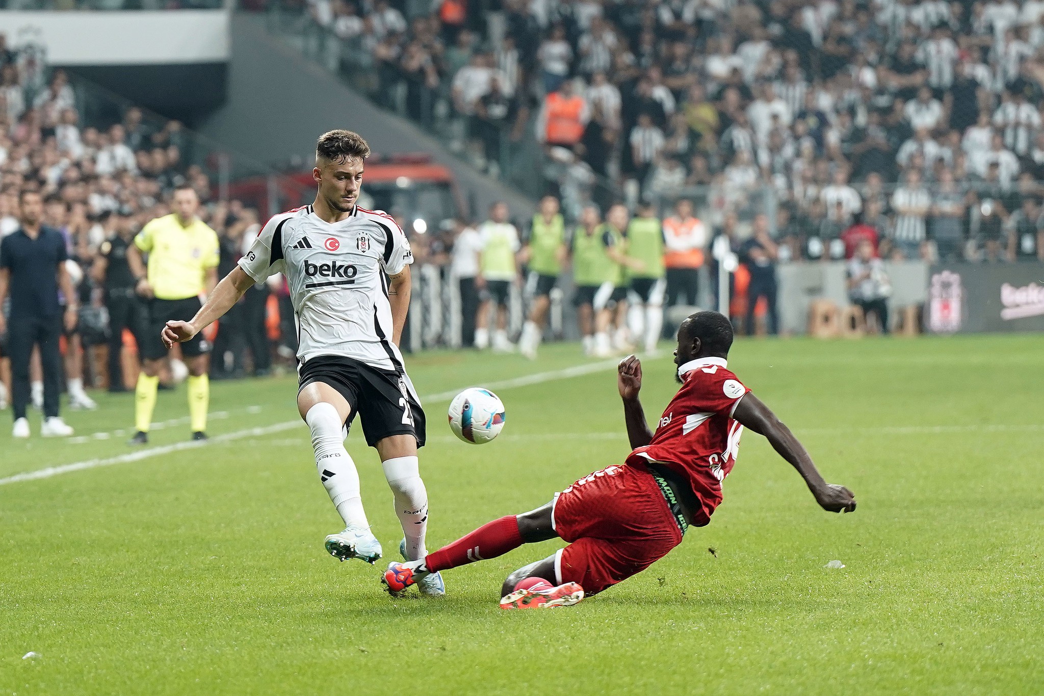 Spor yazarları Beşiktaş - Sivasspor maçını değerlendirdi!