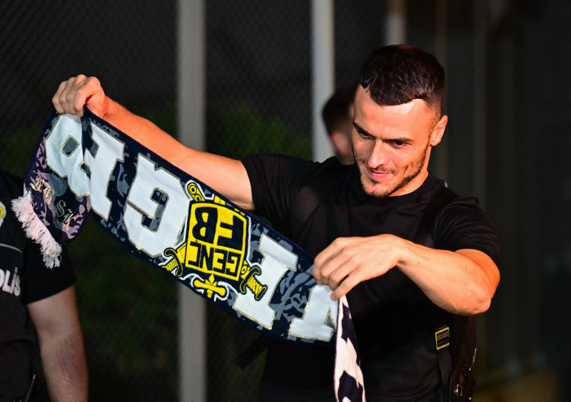 TRANSFER HABERİ | Fenerbahçe’de Filip Kostic sonrası bir bomba daha!