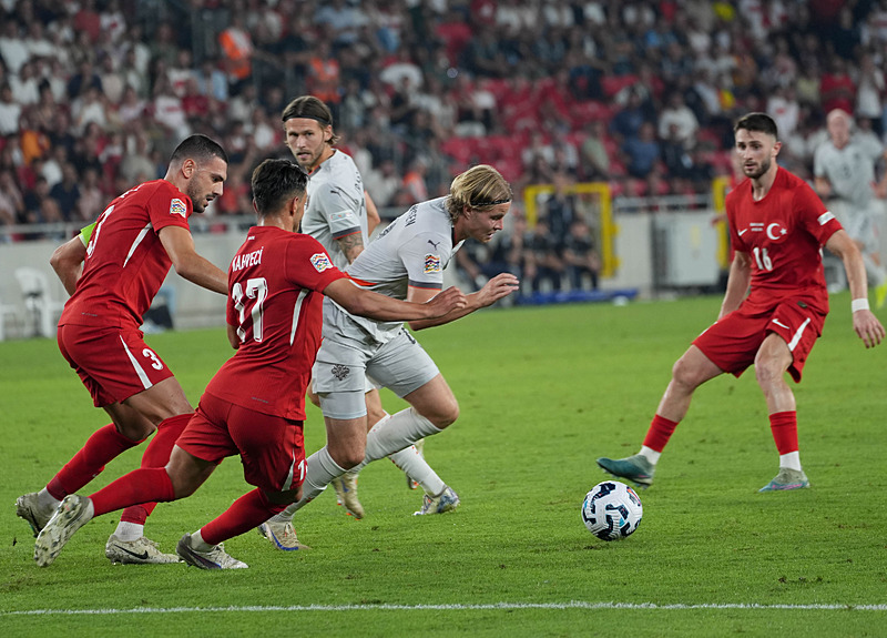 Spor yazarları Türkiye - İzlanda maçını değerlendirdi! Tek kelimeyle muhteşemdi