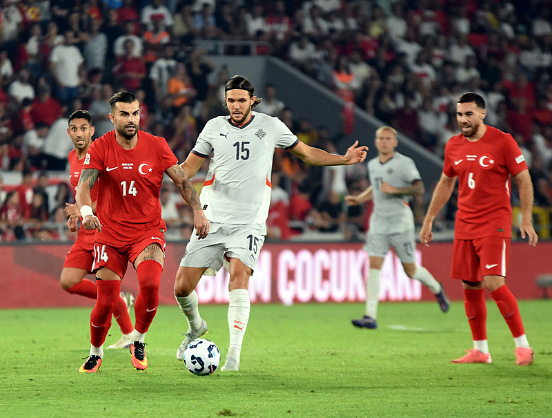 Spor yazarları Türkiye - İzlanda maçını değerlendirdi! Tek kelimeyle muhteşemdi