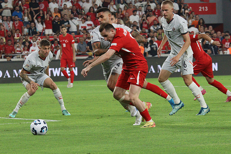 Spor yazarları Türkiye - İzlanda maçını değerlendirdi! Tek kelimeyle muhteşemdi