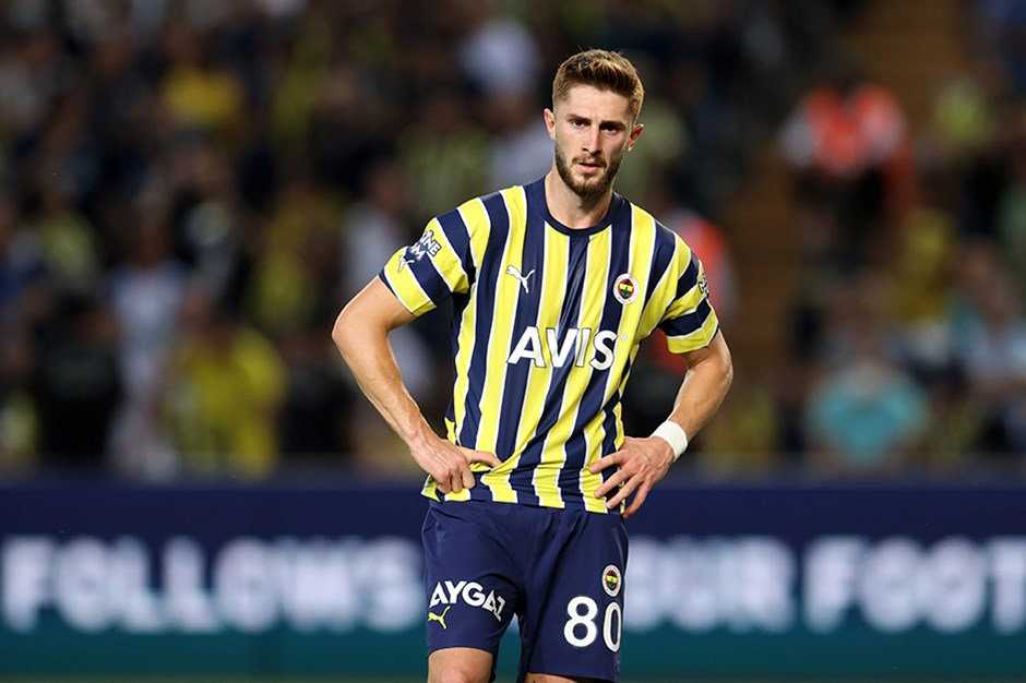 TRANSFER HABERLERİ | Fenerbahçe’nin yıldızına Avrupa’dan sürpriz talip!