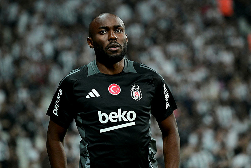 Beşiktaş’ta Joao Mario derbide oynayacak mı? İşte Giovanni van Bronckhorst’un Trabzonspor maçı muhtemel 11’i...