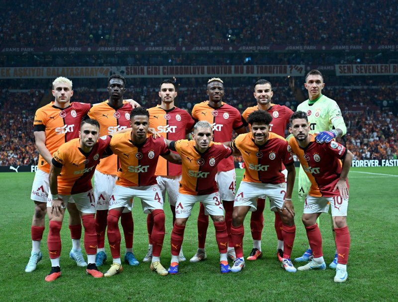 Galatasaray neden 6 değişiklik yaptı? O kural ortaya çıktı