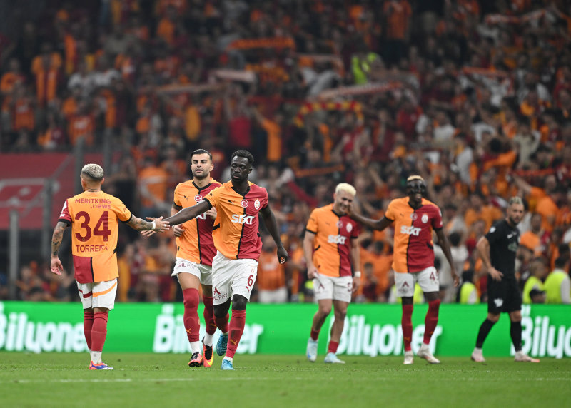 Spor yazarları Galatasaray - Çaykur Rizespor maçını değerlendirdi! Tekniği ve zekası göz kamaştırdı