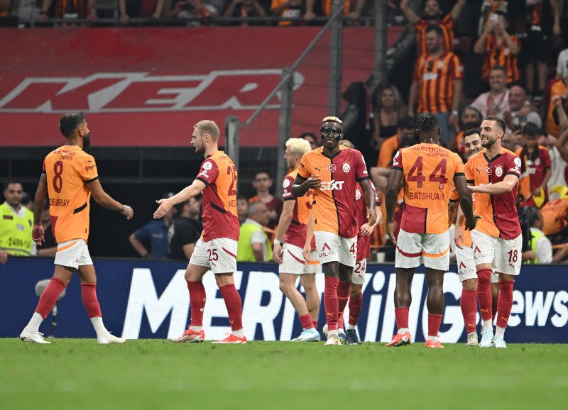 Spor yazarları Galatasaray - Çaykur Rizespor maçını değerlendirdi! Tekniği ve zekası göz kamaştırdı