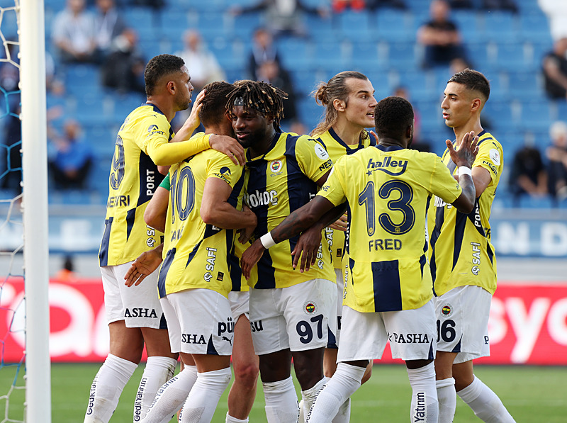 Fenerbahçe’ye 4 müjde birden! Derbide...