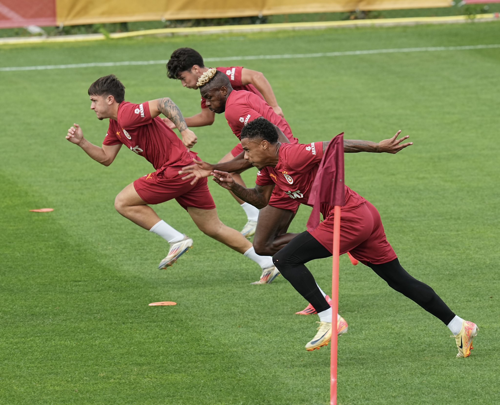 Fenerbahçe - Galatasaray derbisinin oranları belli oldu! İşte favori takım