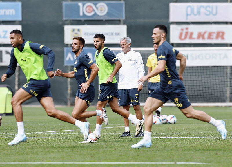 Fenerbahçe’de sözleşme krizi patladı! Jose Mourinho süresini kısalttı