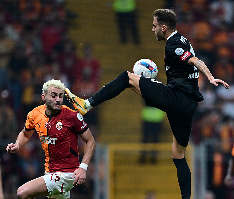 Spor yazarları Galatasaray - Gaziantep FK maçını değerlendirdi!