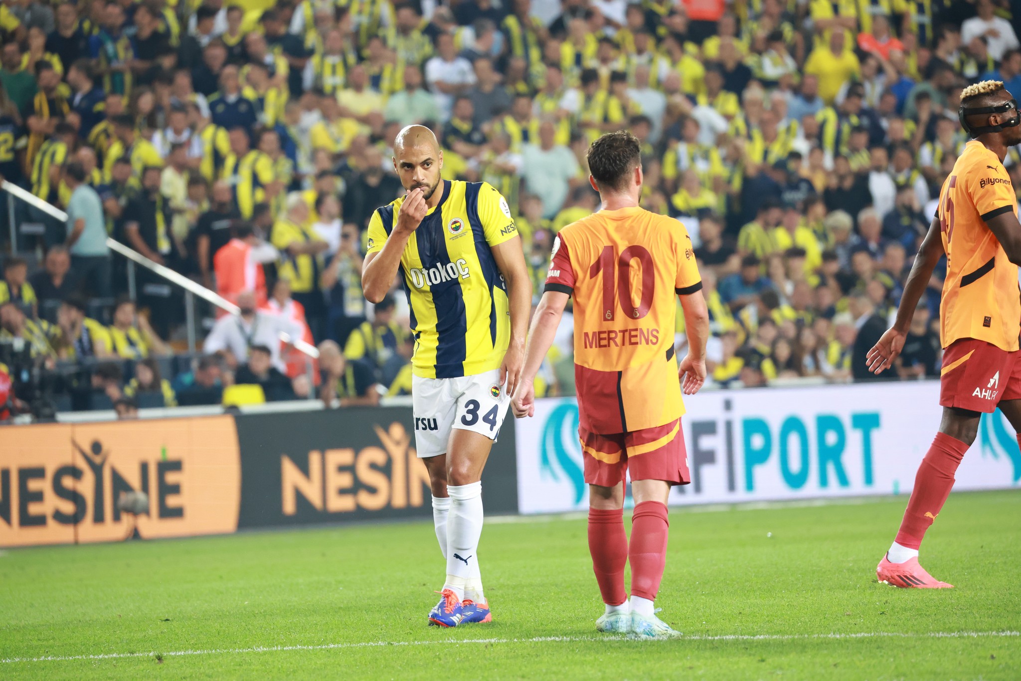 Spor yazarları Fenerbahçe - Galatasaray maçını değerlendirdi!