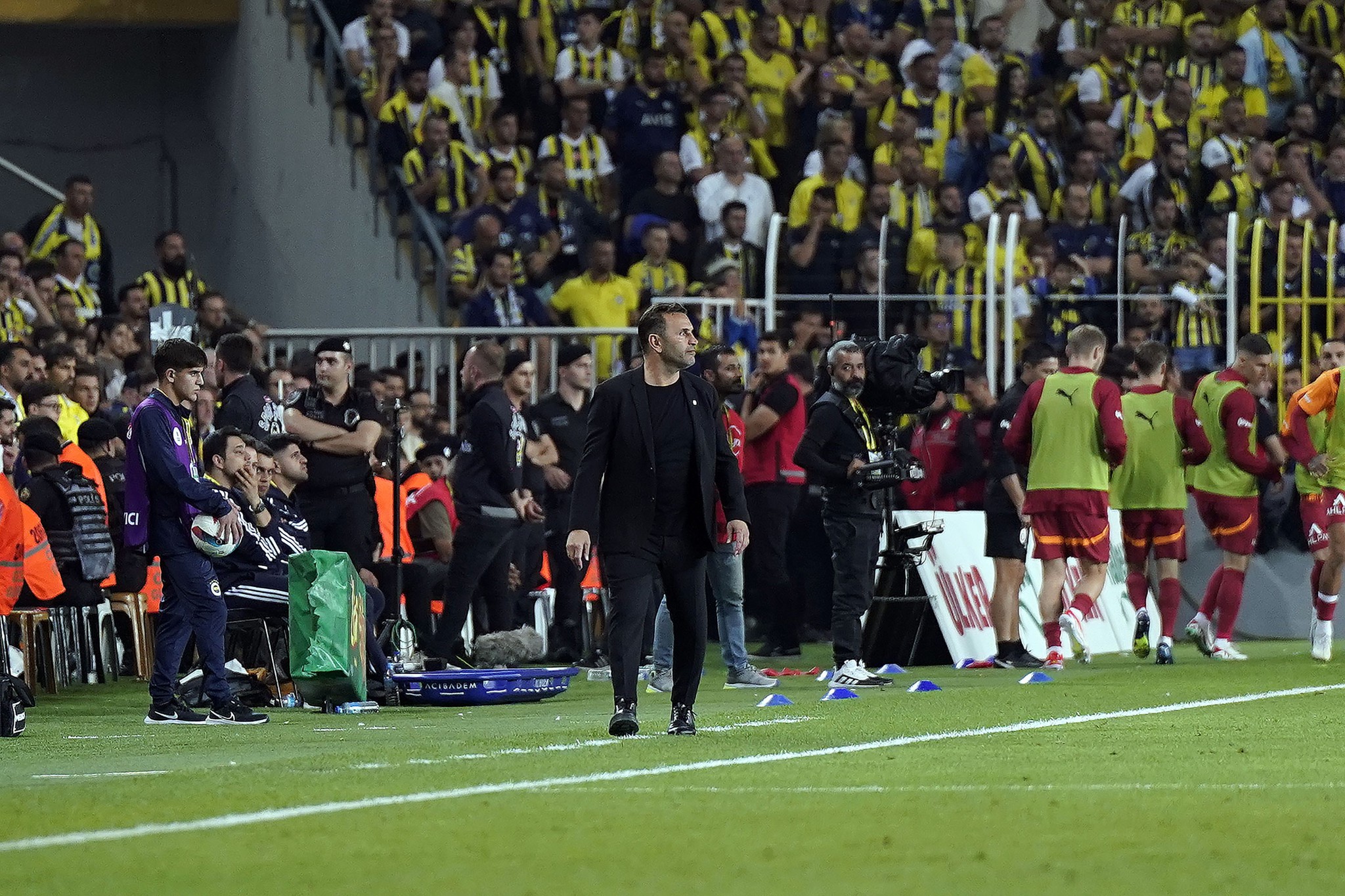 Galatasaray’dan Fenerbahçe’ye bir gönderme daha! İşte yapılan paylaşımdaki o detay