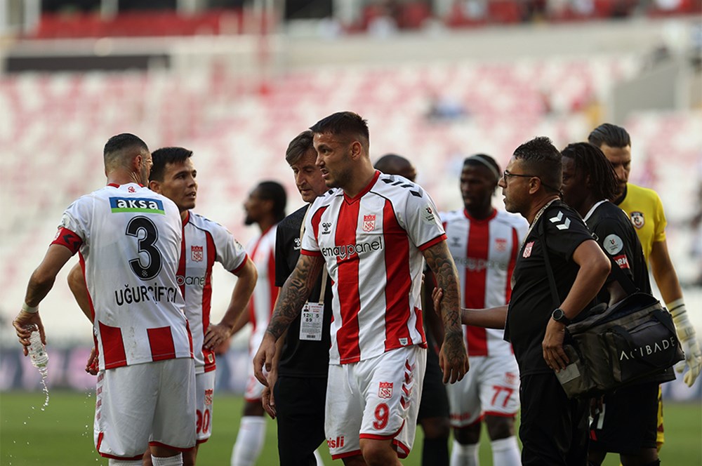 Şampiyonluk oranları güncellendi! Beşiktaş, Fenerbahçe, Galatasaray ve Trabzonspor...