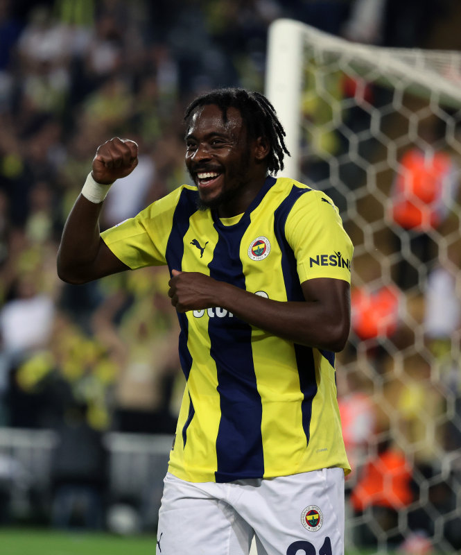 TRANSFER HABERİ - Fenerbahçe’de ayrılık kapıda! Yıldız isme Ada’dan 2 kanca