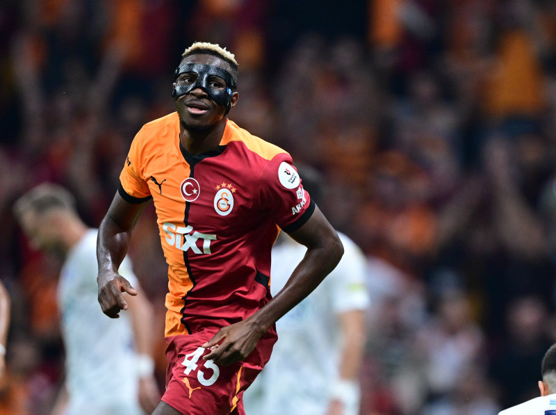 GALATASARAY HABERLERİ: Victor Osimhen dış basında gündem oldu! İşte atılan manşetler...