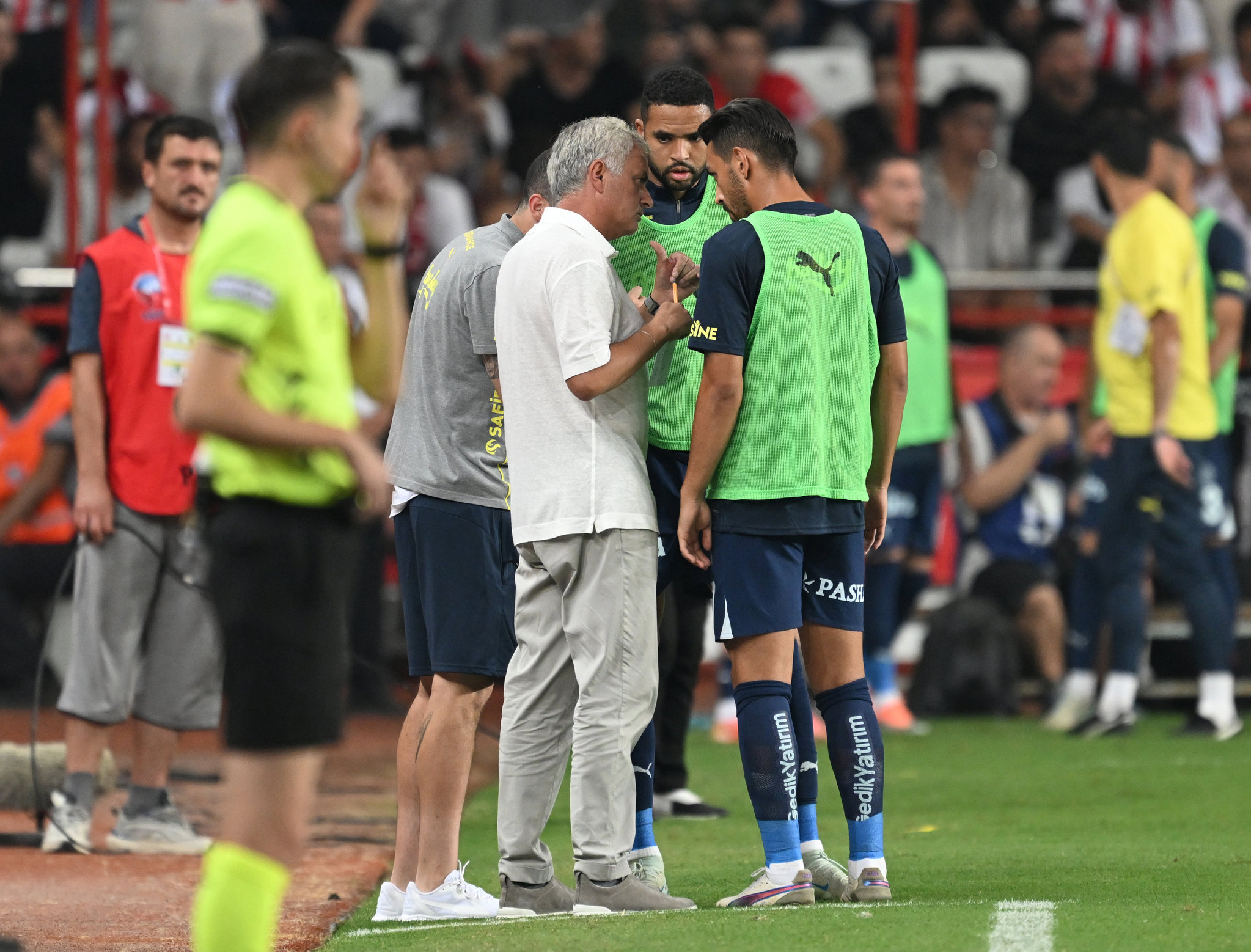 FENERBAHÇE HABERİ: Ömer Üründül’den Mourinho sözleri! Anlamakta zorluk çekiyorum